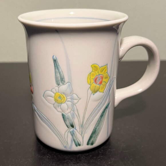 Vintage OTAGIRI Embossed Textured Daffodils Floral Ceramic Cup Mug - Picture 10 of 14